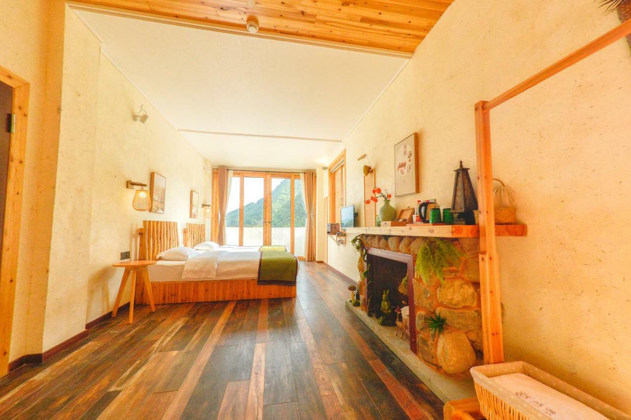 The Lake View Deyishe Resort In Thousand Island Lake Qianwu Exterior foto